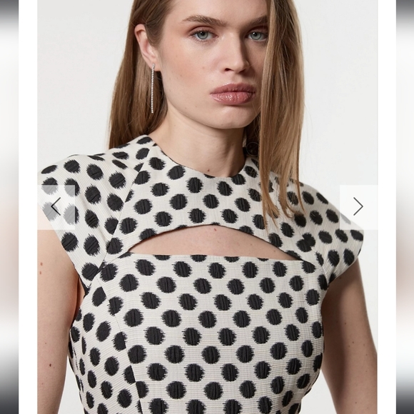 Karen Millen Spot Jacquard Full Skirted Tailored Midaxi Dress Black Polka Dot 10 - Picture 2 of 15